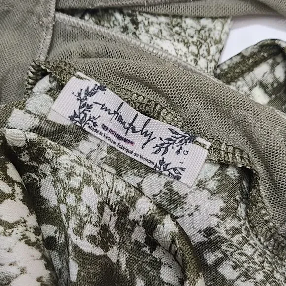 Free People Intimately NIGHTS OUT Snakeskin Print Bodysuit Moss Green L NWOT $68 - Picture 7 of 10